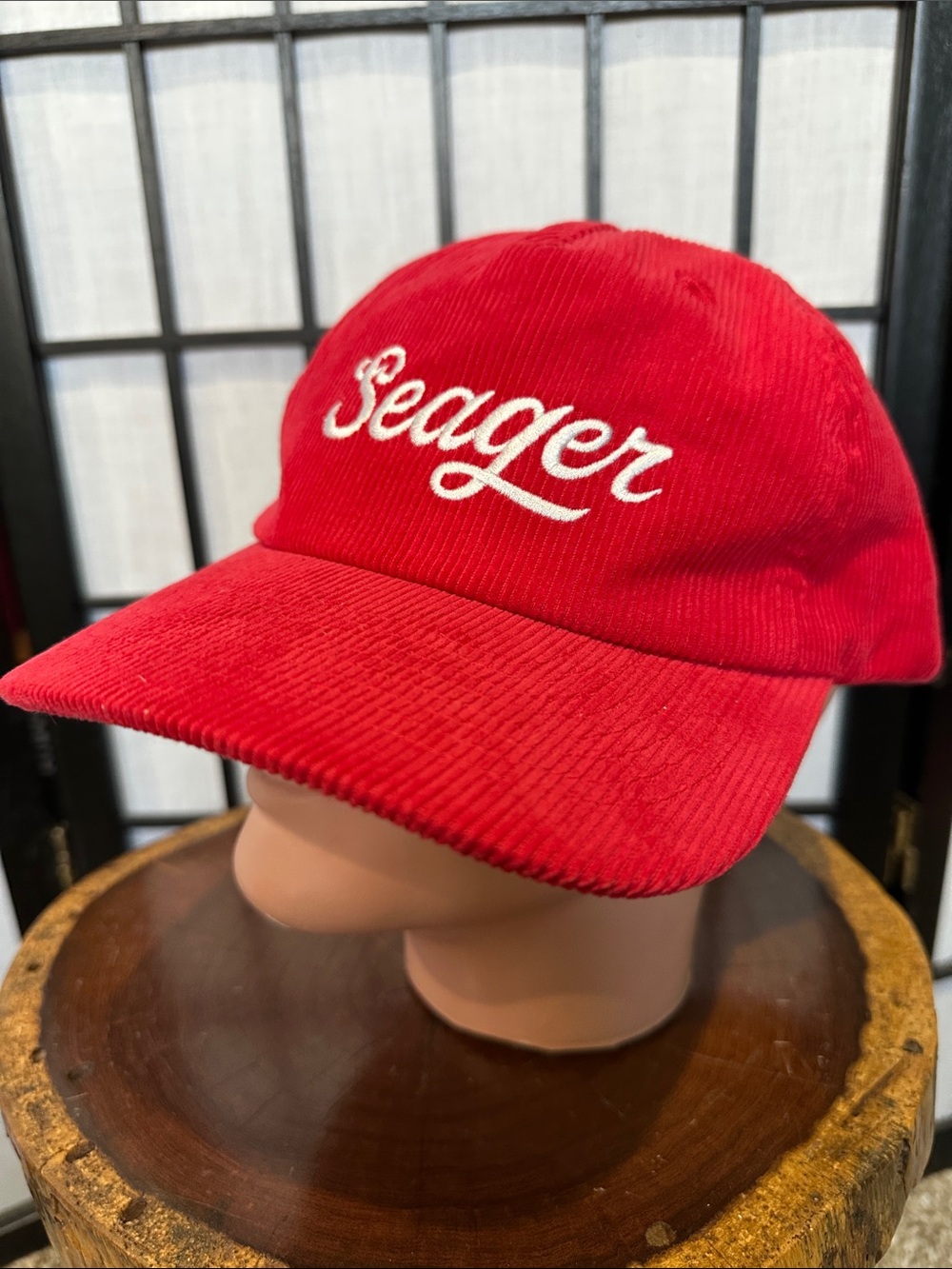Seager Red Corduroy Cap - Men's Casual Hat Adjustable Like New SURF 🏄‍♂️